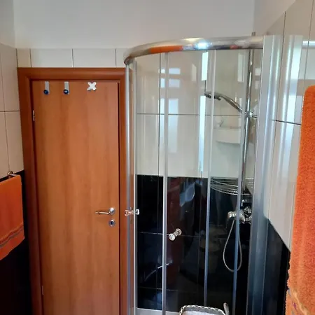 Diana Apartman *