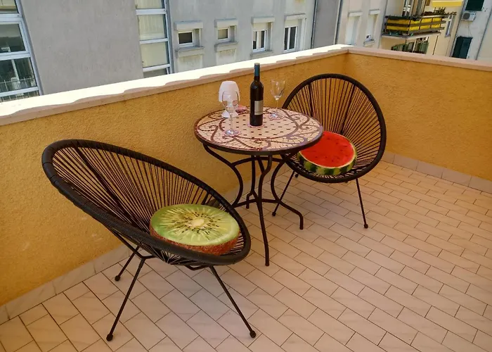 Diana شقة سبليت