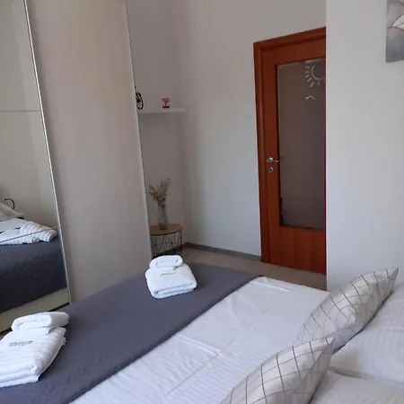 Apartment Diana *
